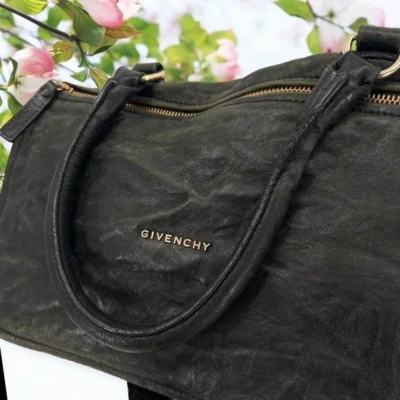 GIVENCHY Pandora Bag Distressed Leather Large - Picture 5 of 11